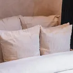 דירה Spacious Shared 5br In The Heart Of גנט