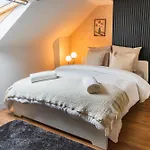 Spacious Shared 5br In The Heart Of *