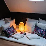 דירה Spacious Shared 5br In The Heart Of