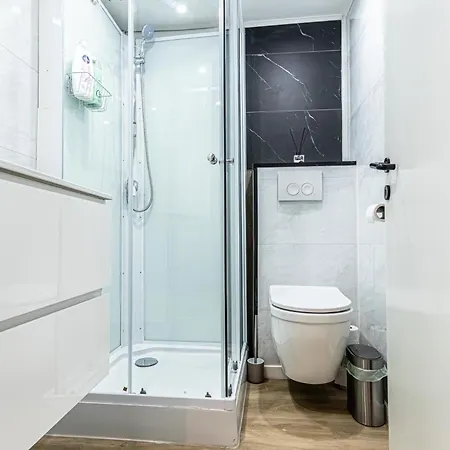 Spacious Shared 5br In The Heart Of * Ghent