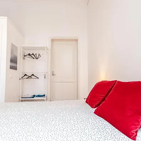 Spacious Shared 5br In The Heart Of