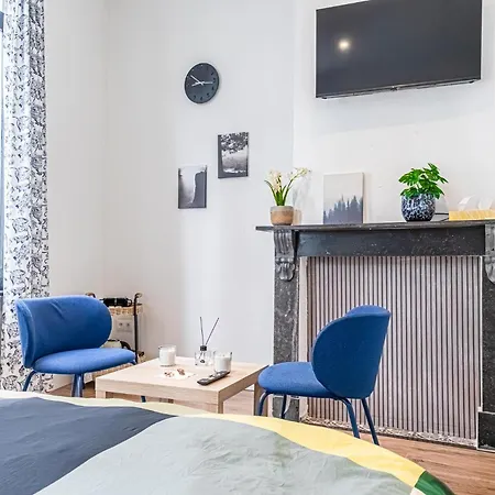 Spacious Shared 5br In The Heart Of Apartment *