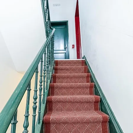 Spacious Shared 5br In The Heart Of Ghent
