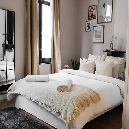 Spacious Shared 5br In The Heart Of Apartment *