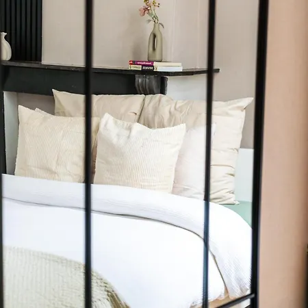 Spacious 6 With Shared Kitchen In The Heart Of Gent