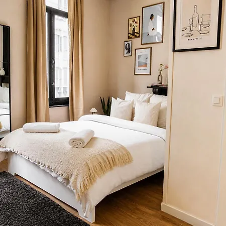 Lejlighed Spacious 6 With Shared Kitchen In The Heart Of *
