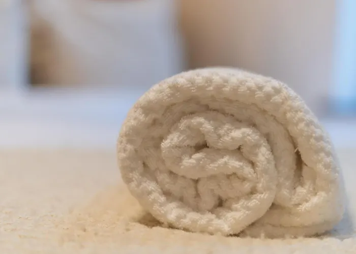 Apartment Spacious Shared 5br In The Heart Of *