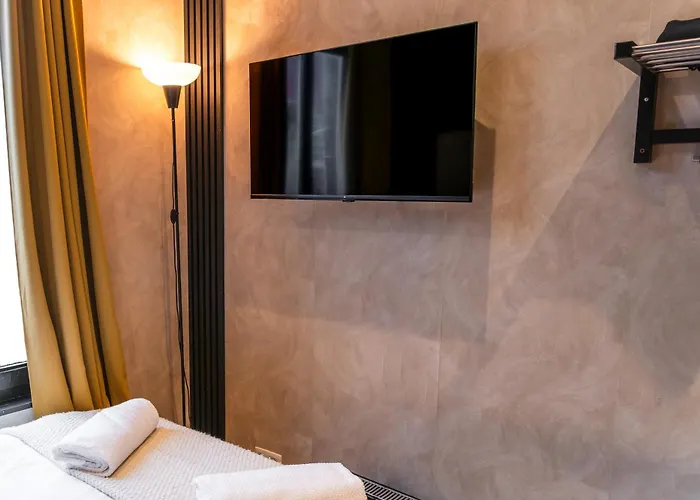 Spacious Shared 5br In The Heart Of * Ghent