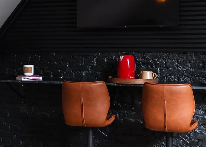 Apartment Spacious Shared 5br In The Heart Of